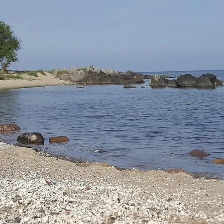 Strandvilla Тиссов