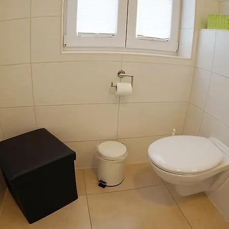 Strandvilla Тиссов